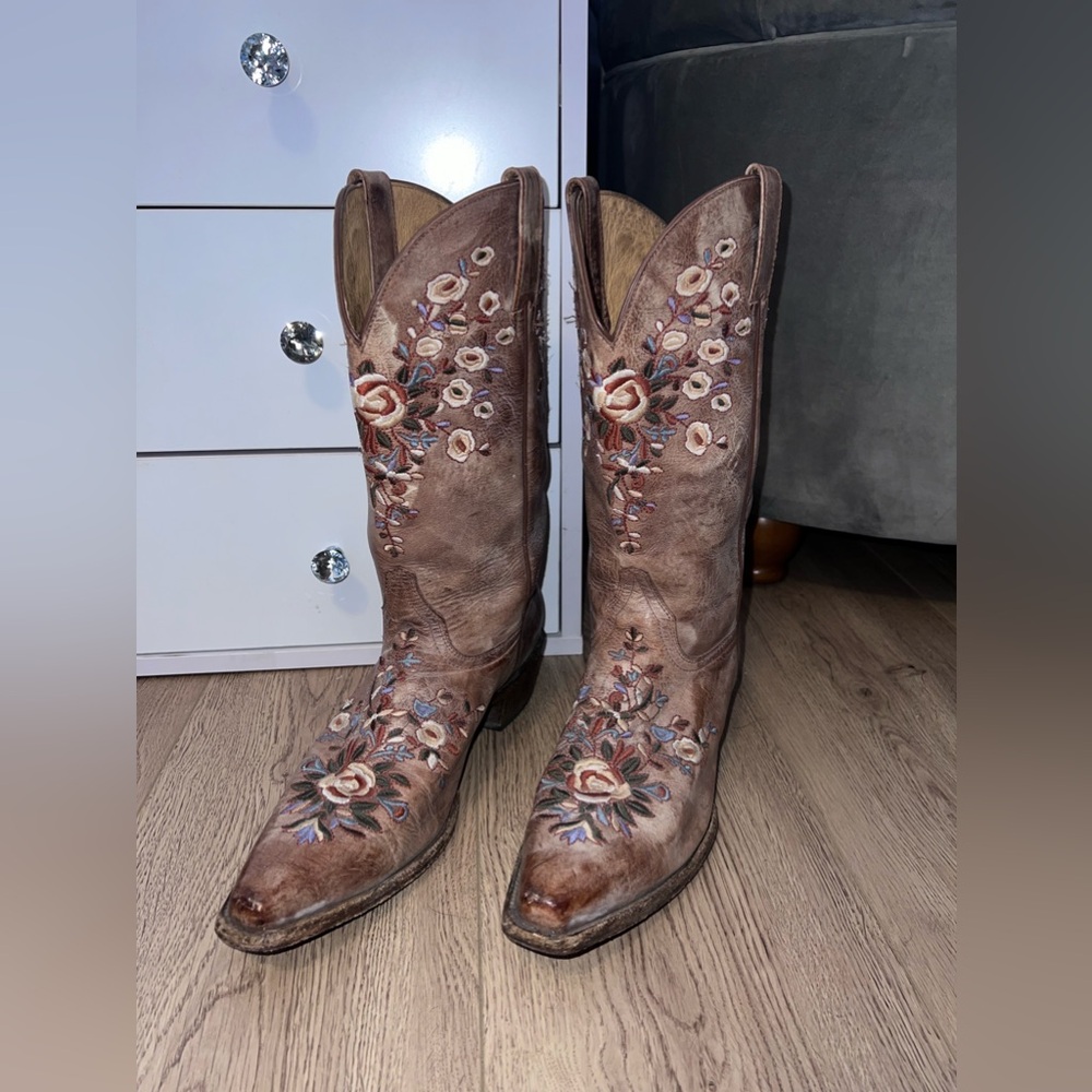 Shyanne Women’s Cowboy Boots W10